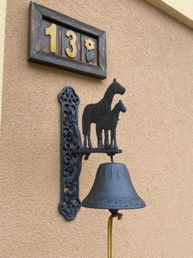Ferienwohnung Ranch Enbruca Boves Exterior foto